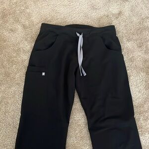 FIGS Kade Cargo Scrub Pants for Women Black